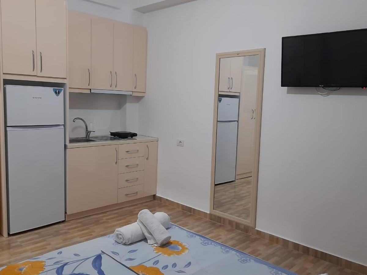 Guesthouse Xhimi Ksamil Extérieur photo